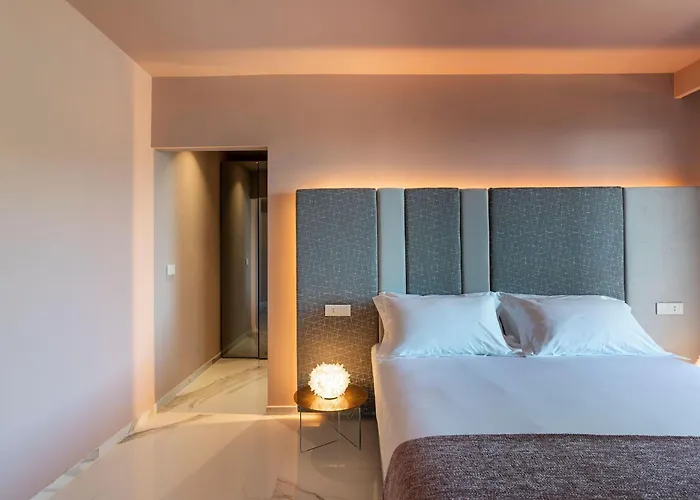 Susina * Giardini Naxos